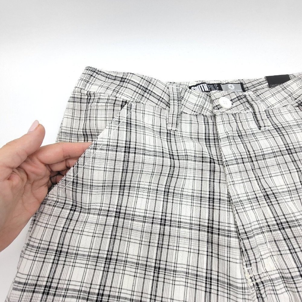 South Pole Junior Girls 16 Bermuda Shorts Black Woven Plaid White Silver Golf - Picture 4 of 13